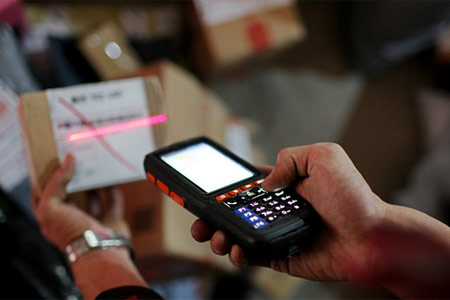 PDA數據采集器有哪些行業應用？如何選擇優質的數據采集器？