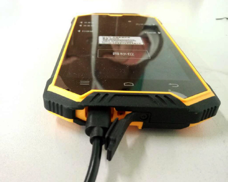 MV8工業級數據采集器的產品實拍【正面】